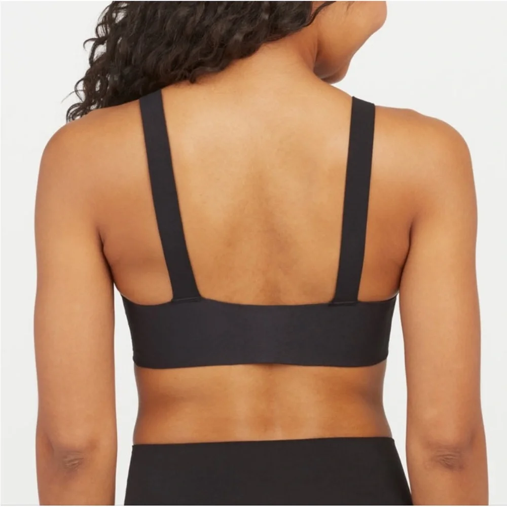 Spanx wireless bra black NWT medium - Picture 2 of 13